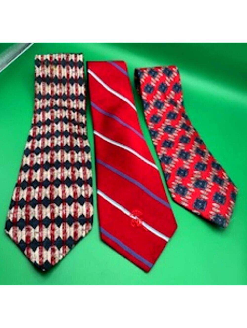 Set of Three Countess Mara Men's Silk Ties